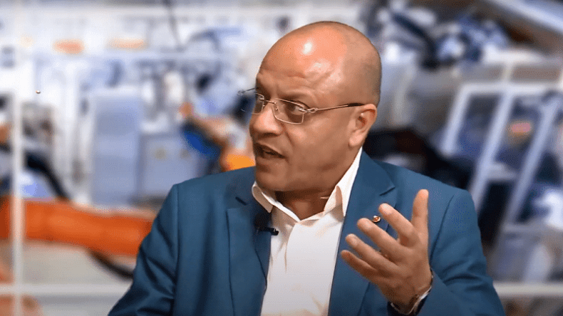 مفاوضات مع 40 ألف رجل أعمال جزائري بالخارج