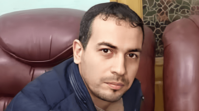 بلقاسم حوام خارج أسوار السّجن في 8 نوفمبر