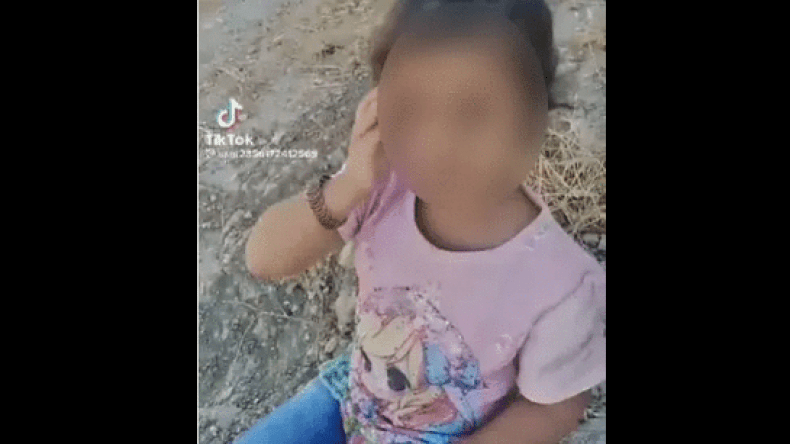 من أجل جلب المشاهدات.. اعتقال أب صور ابنته تبكي على قبر أمها وهي حية! 