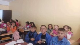 اكتظاظ الأقسام.. أساتذة يشتكون وتلاميذ “مكدّسون”