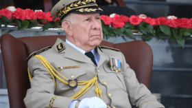 بالفيديو.. الفريق أول السعيد شنقريحة يشرف على حفل تقليد الرتب والأوسمة