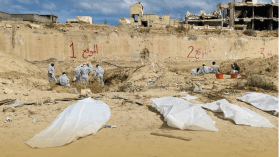 ليبية تعثر على أبنائها السبعة المفقودين داخل مقابر جماعية