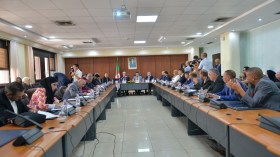 نواب البرلمان يشكون لوزير البريد غياب شبكة الهاتف عبر عدة ولايات