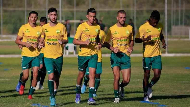 الإفريقي التونسي يهدد شبيبة القبائل بالفيفا