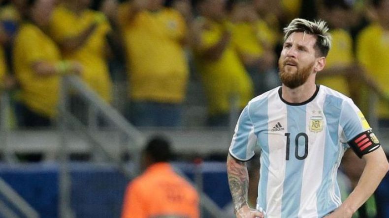 ميسي يتّخذ قرارا هامّا