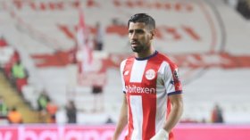 بِالفيديو: غشّة يطرد لاعبا بِحركة “الجسر الصّغير”