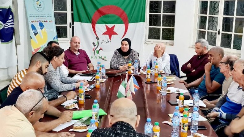 موقع إلكتروني لِاتحادية كرة اليد.. وانتهى عصر “حمام الزّاجل”!