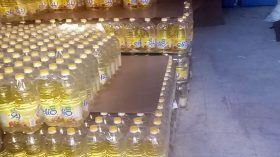 باتنة: سجن 3 متعاملين وبحث عن 23 آخرين في قضايا مضاربة في مادة الزيت