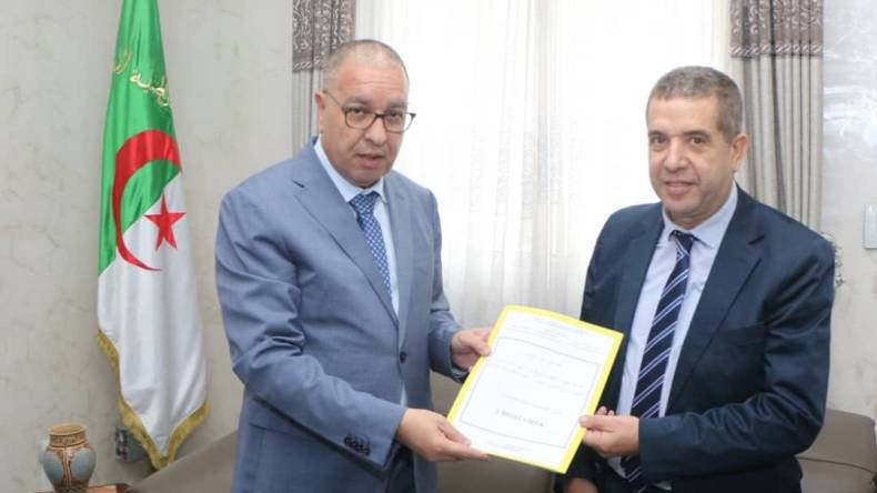 قسنطينة: عقد امتياز لتأهيل فندقي سيرتا وبانوراميك