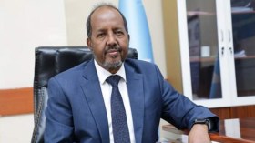 الرئيس الصومالي سيشارك في قمة الجزائر على رأس وفد رفيع