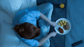 إن كنت تحب الأكل في وقت متأخر فاقرأ هذا الخبر