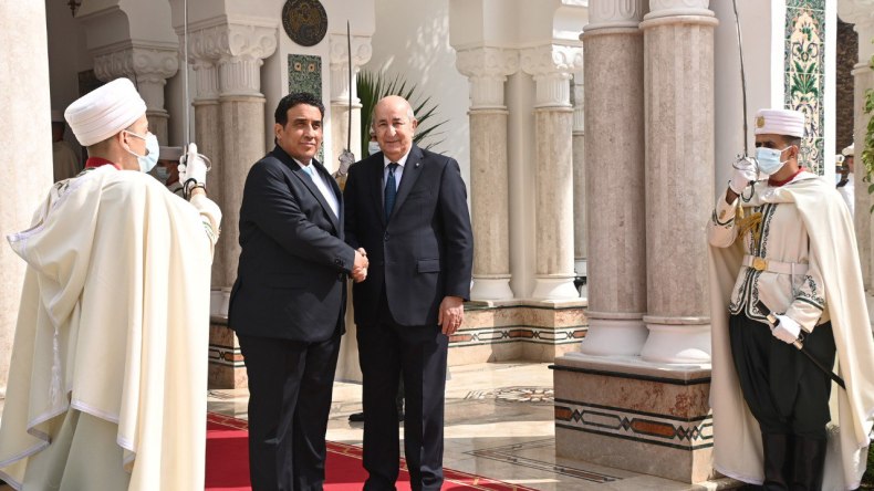 بالصور.. الرئيس تبون يستقبل رئيس المجلس الرئاسي الليبي