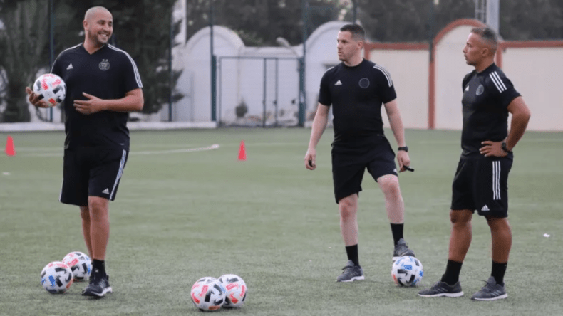 بن حمو ينضم رسميا إلى طاقم بلماضي بعد “الشان”