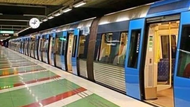 مطالب بتمديد ساعات سير المترو بالعاصمة بعد منتصف الليل