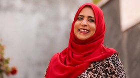 اتهمت بتأييد هتلر والإرهاب.. طومسون تسحب جائزة دولية من صحفية فلسطينية