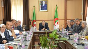 بلعابد: الكتاب الرقمي لـ 5 ملايين تلميذ مجانا ابتداء من هذا التاريخ