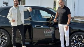 عودة “لايف المشاهير” بدءا من الأحد.. ورياض بن عمر إلى برنامج “كاربول كاراوكي”!!