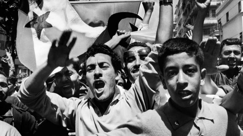 الباحثون يبرزون الدور المهم للصحافة العالمية والعربية لإيصال صوت ثورة الجزائر