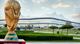 صور وفيديوهات لدخول مشجّعين إلى الإسلام في قطر.. هل هي صحيحة؟