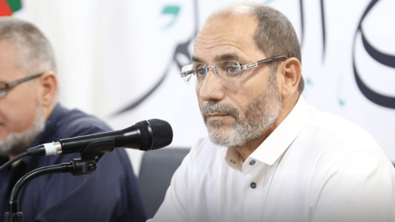 حمس تثمّن جهود الجزائر لإنجاح القمة العربية.. وتوجّه نداء للقادة