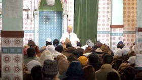 الدروس المسجديّة.. معركة البقاء!