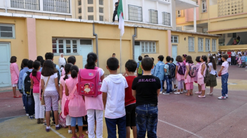 المملكة المتحدة: تعليم الإنجليزية لتلاميذ الابتدائي في الجزائر “سيعزّز الروابط بين البلدين”