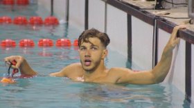 السباح جواد صيود يحرز فضية سباق 200 متر أربع سباحات