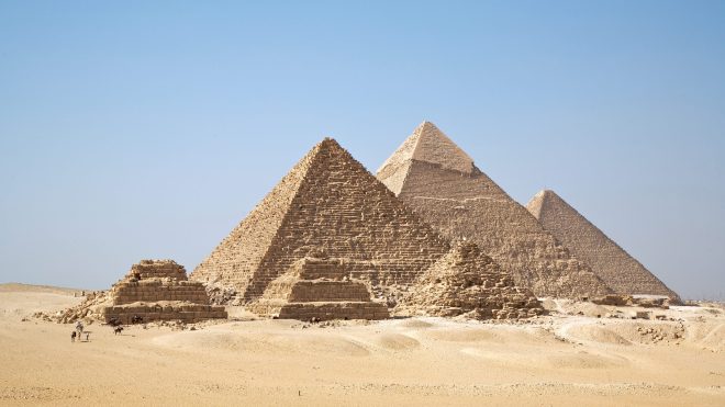 مصر تقرّ تسهيلات جديدة لدخول الجزائريين