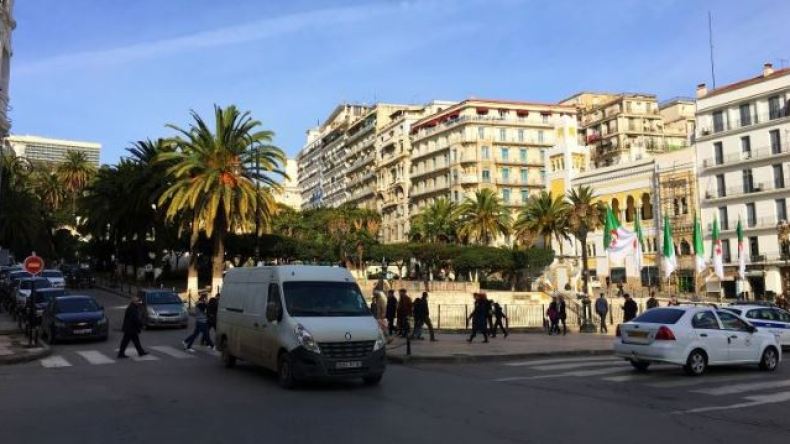 وزارة الداخلية تفتح ورشة مخطط تهيئة الإقليم