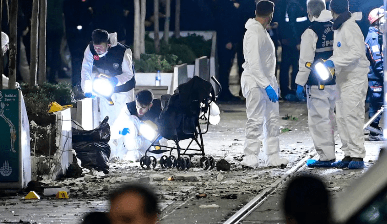 Attentat d’Istanbul: 22 personnes arrêtées, le gouvernement accuse le PKK