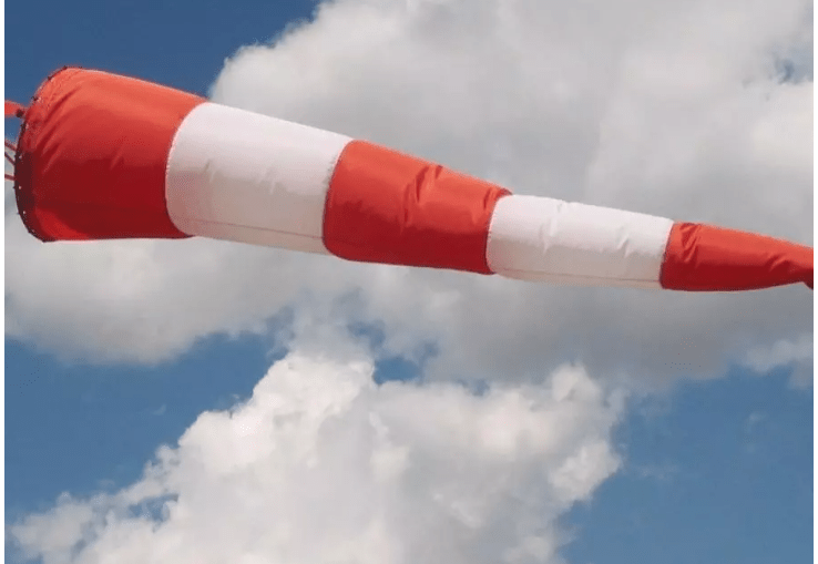 Vents violents sur les régions côtières: la Protection civile appelle au respect des consignes de prévention