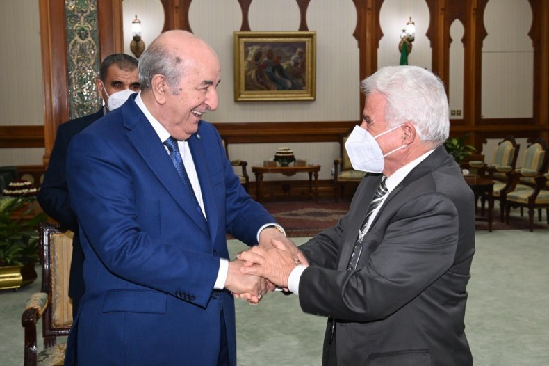 Cinq historiens algériens chez le président Tebboune