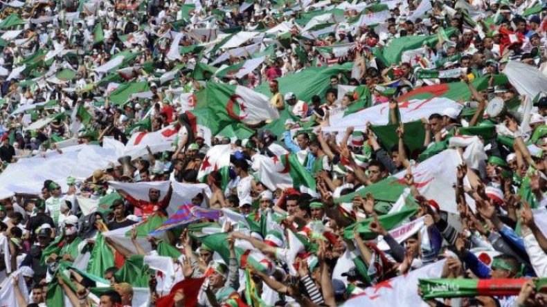 يهمّ الجمهور عشية مباراة الجزائر ومالي