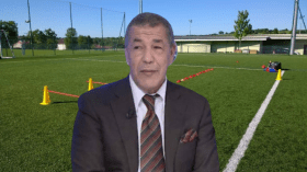 يبحثون عن 37 ألف مُدرّب.. أين بن الشيخ؟