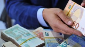 قمّة مصرفية مغاربية بالجزائر لحصار “الأموال الوسخة”