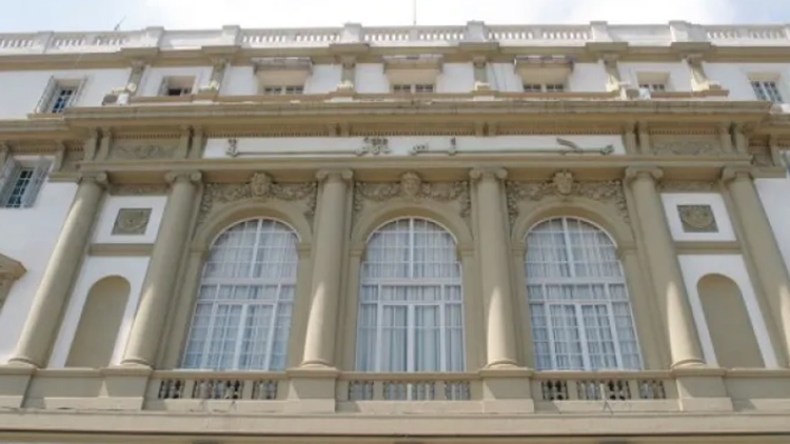 “السيناتورات”: منع تبذير الميزانية أكبر تحدّ خلال 2023