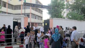 فرق تفتيشية لمراقبة دخول وخروج التلاميذ