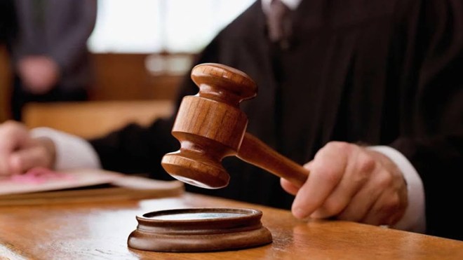 فرنسي وزوجته ضمن جماعة إرهابية خططت لتفجيرات بمستغانم