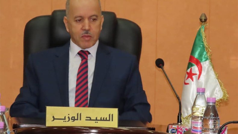 سايحي: معهد عال لتكوين قابلات في الجنوب