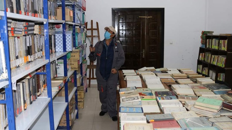 المكتبات العمومية تصارع للبقاء في ظل الزخم المعلوماتي وزمن الإنترنت