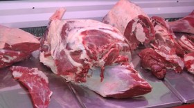 ورشة سرية بوهران تموّن القصابات والمطاعم بلحوم فاسدة