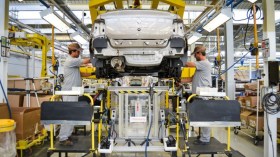 هذه تفاصيل المفاوضات مع مصنعي السيارات بالجزائر