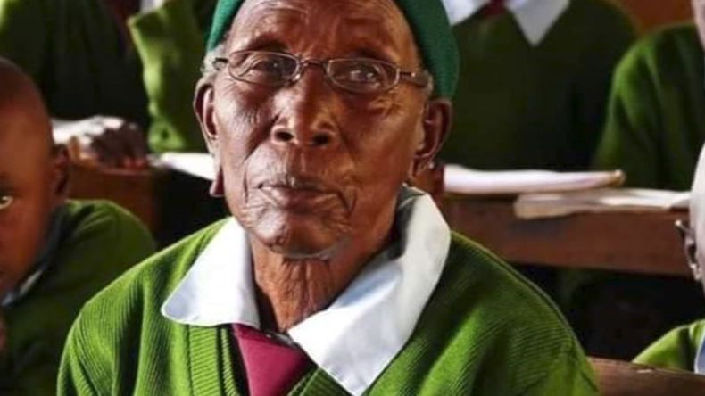 بدأت الدراسة قبل 5 سنوات.. وفاة أكبر تلميذة في العالم عن عمر 99 عاما