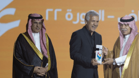 تكريم المخرج جعفر قاسم في المهرجان العربي بالرياض