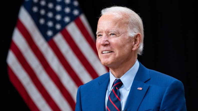 بالفيديو.. بايدن يعلن جاهزيته للعب في مونديال قطر!