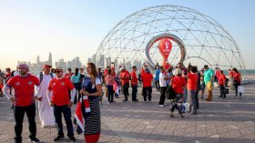 صحيفة أمريكية: قرار منع الخمور صدر من العائلة الحاكمة في قطر