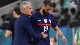 ديشان يرد بشأن عودة بن زيمة إلى قائمة كأس العالم