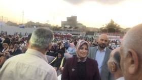 برلمانية عراقية تثير موجة من السخرية والسبب مولد كهرباء