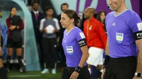 الحكمة الفرنسية فرابار تدخل تاريخ كأس العالم