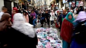 حجز 38 ألف لعبة تحمل رموزا وألوانا غير أخلاقية في السوق الجزائرية